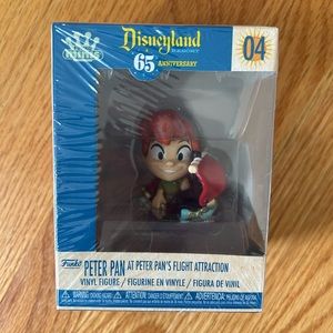 Peter Pan mini funko Disneyland 65th anniversary
